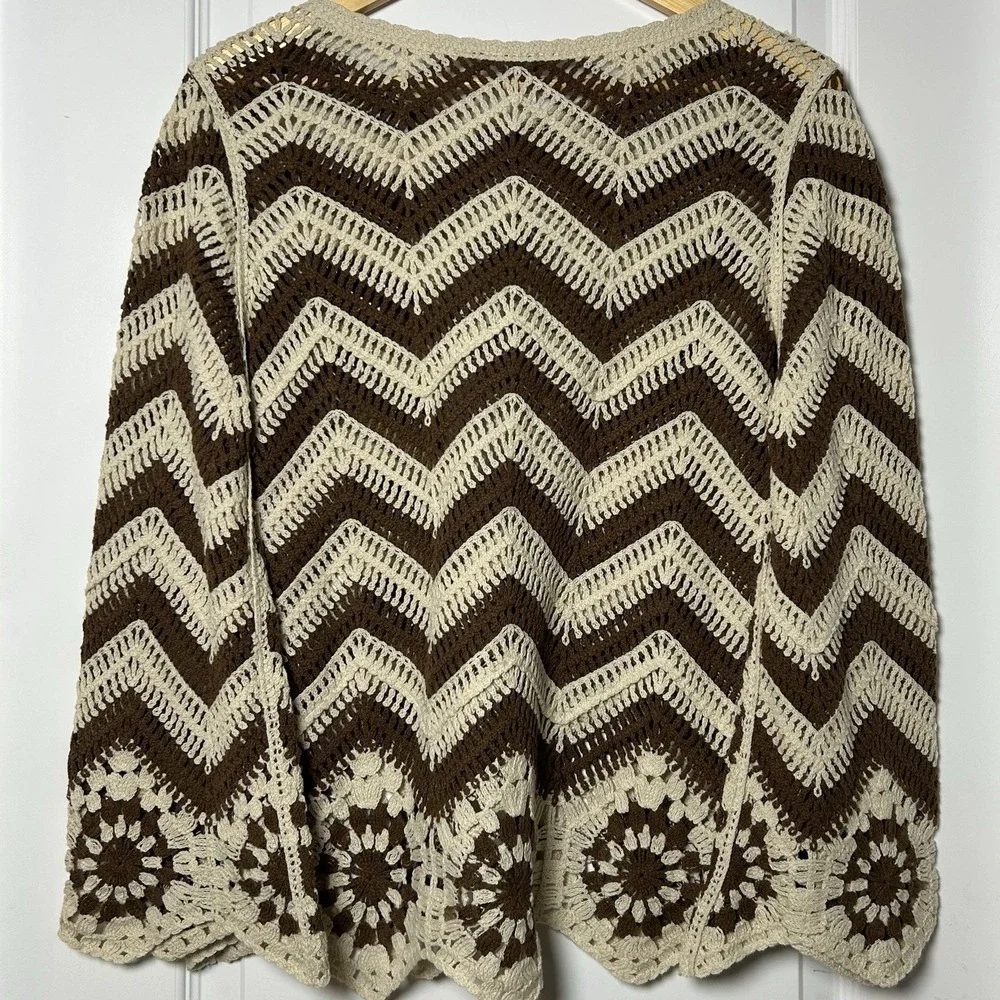 Cato Brown Cream Chevron Granny Square Crochet Sweater Boho‎ Granola Girl Style
